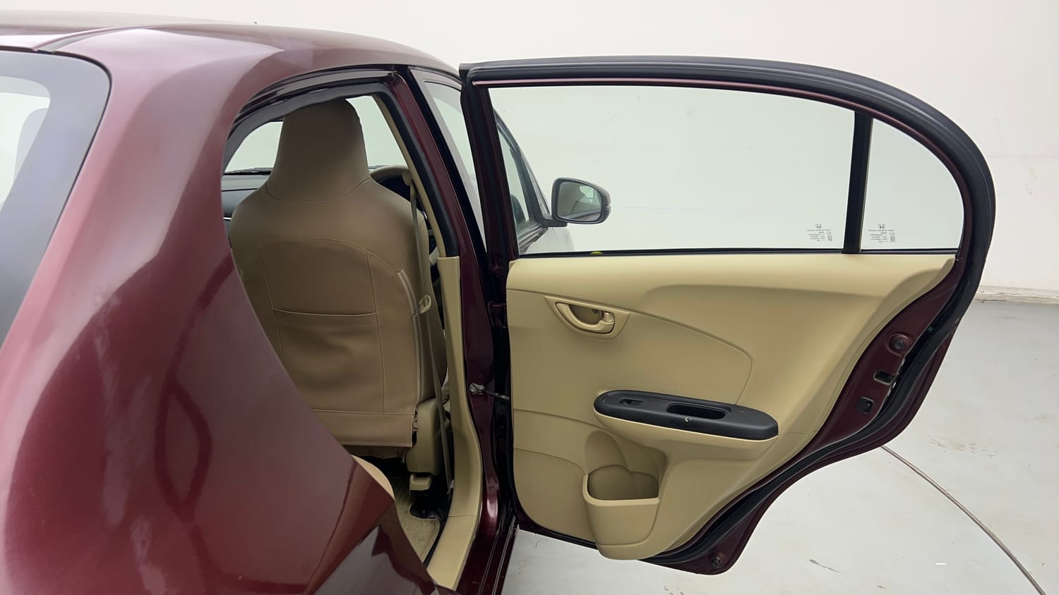 Used 2016 Honda Amaze 1.2 S i-VTEC Petrol Manual interior RIGHT REAR DOOR OPEN VIEW