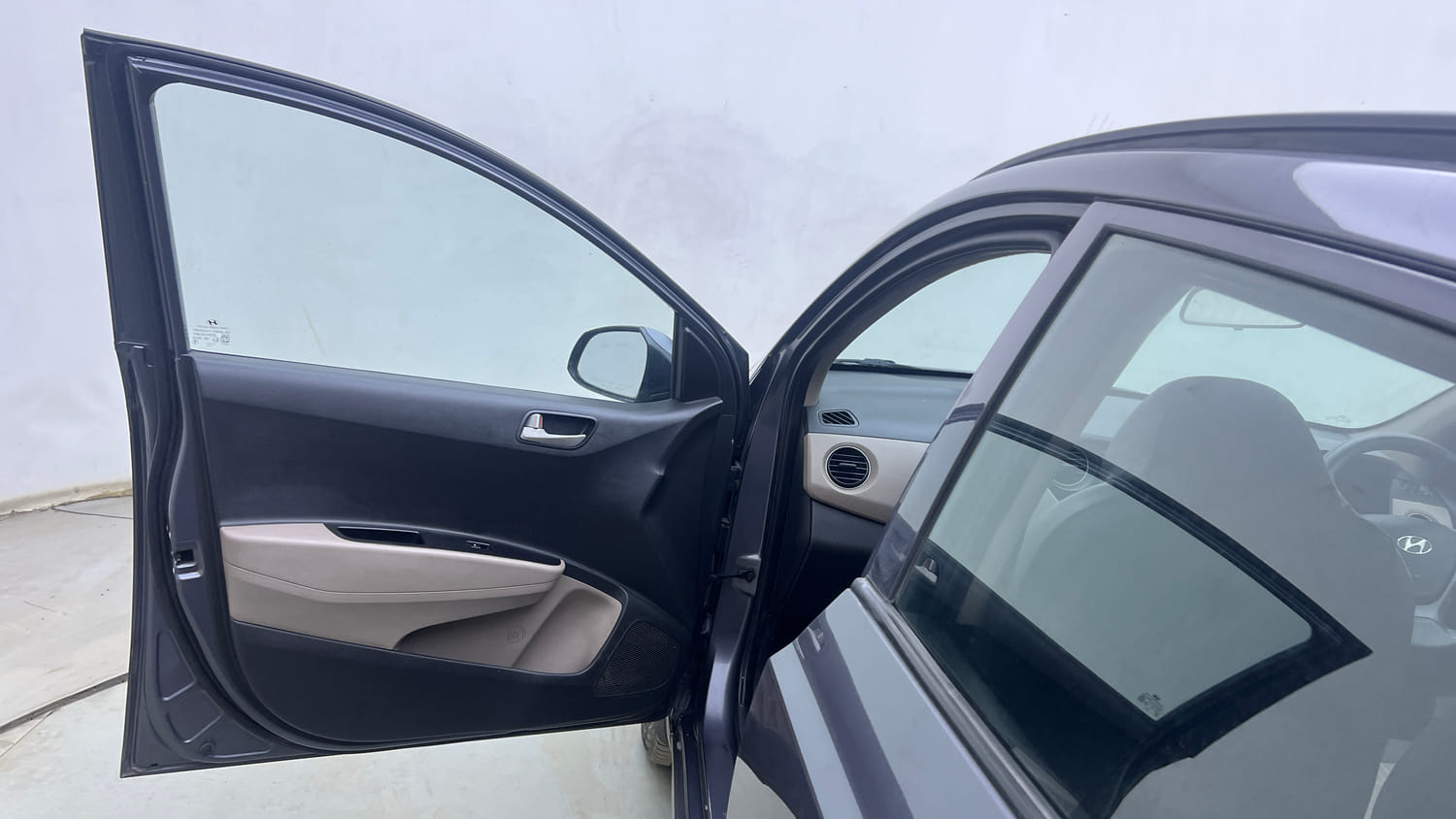 Used 2015 Hyundai Grand i10 Sportz 1.2 Kappa VTVT Petrol Manual interior LEFT FRONT DOOR OPEN VIEW