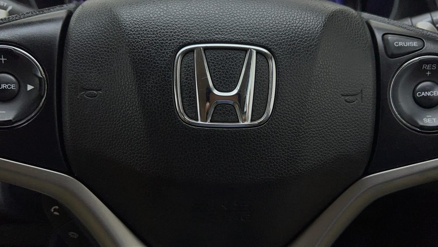 Used 2019 Honda City V CVT Petrol Petrol Automatic top_features Airbags