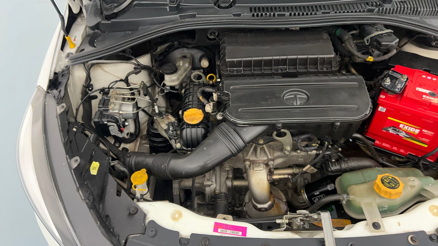 Used 2022 Tata Tiago XZ Plus Petrol Manual engine ENGINE RIGHT SIDE VIEW
