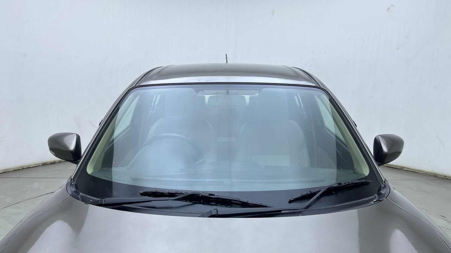 Used 2018 Maruti Suzuki Dzire ZDi Plus AMT Diesel Automatic exterior FRONT WINDSHIELD VIEW
