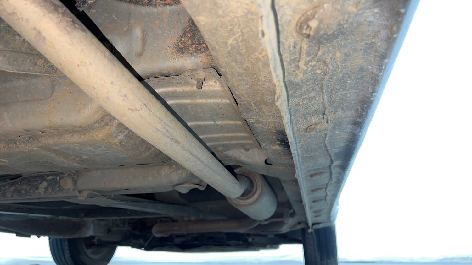 Used 2019 Honda City V CVT Petrol Petrol Automatic extra REAR RIGHT UNDERBODY VIEW