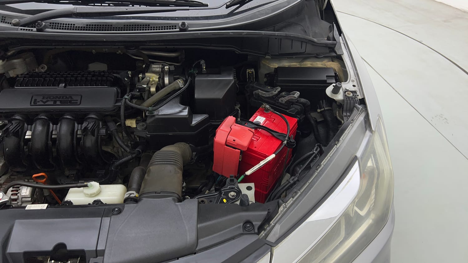 Used 2019 Honda City V CVT Petrol Petrol Automatic engine ENGINE LEFT SIDE VIEW
