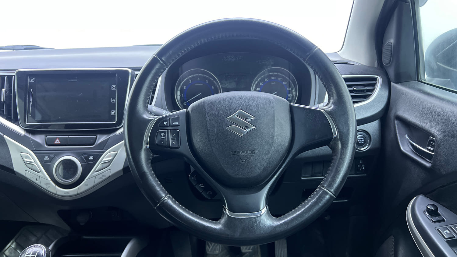 Used 2017 Maruti Suzuki Baleno Alpha 1.2 Petrol Manual interior STEERING VIEW