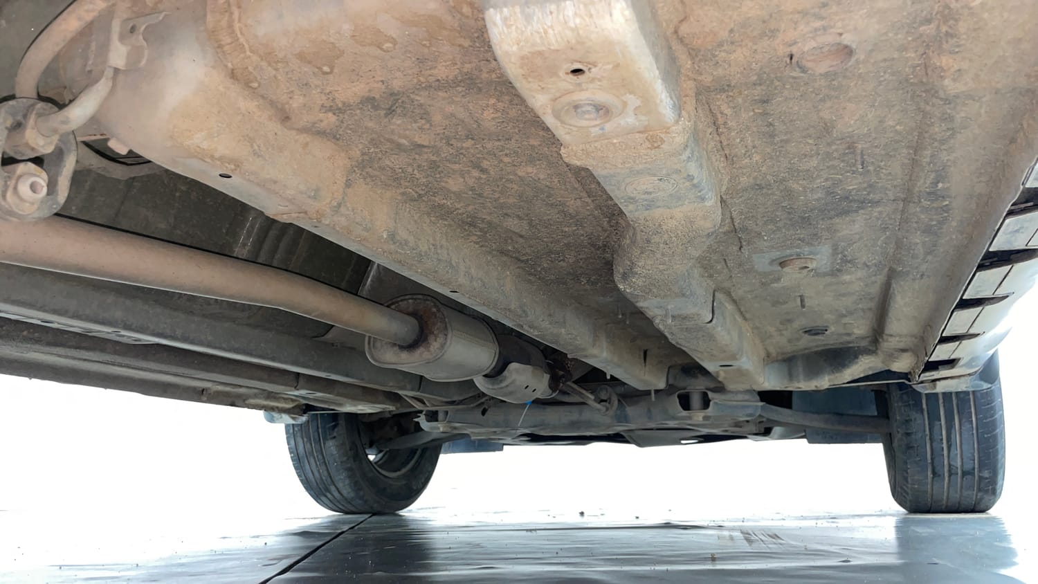 Used 2021 Hyundai Creta S 1.5 Petrol Petrol Manual extra REAR RIGHT UNDERBODY VIEW