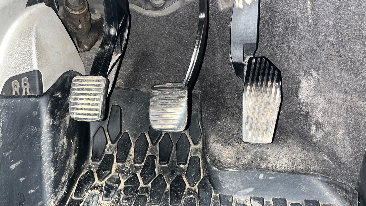 Used 2018 Jeep Compass Limited (O) 2.0 Diesel Diesel Manual interior PEDALS VIEW