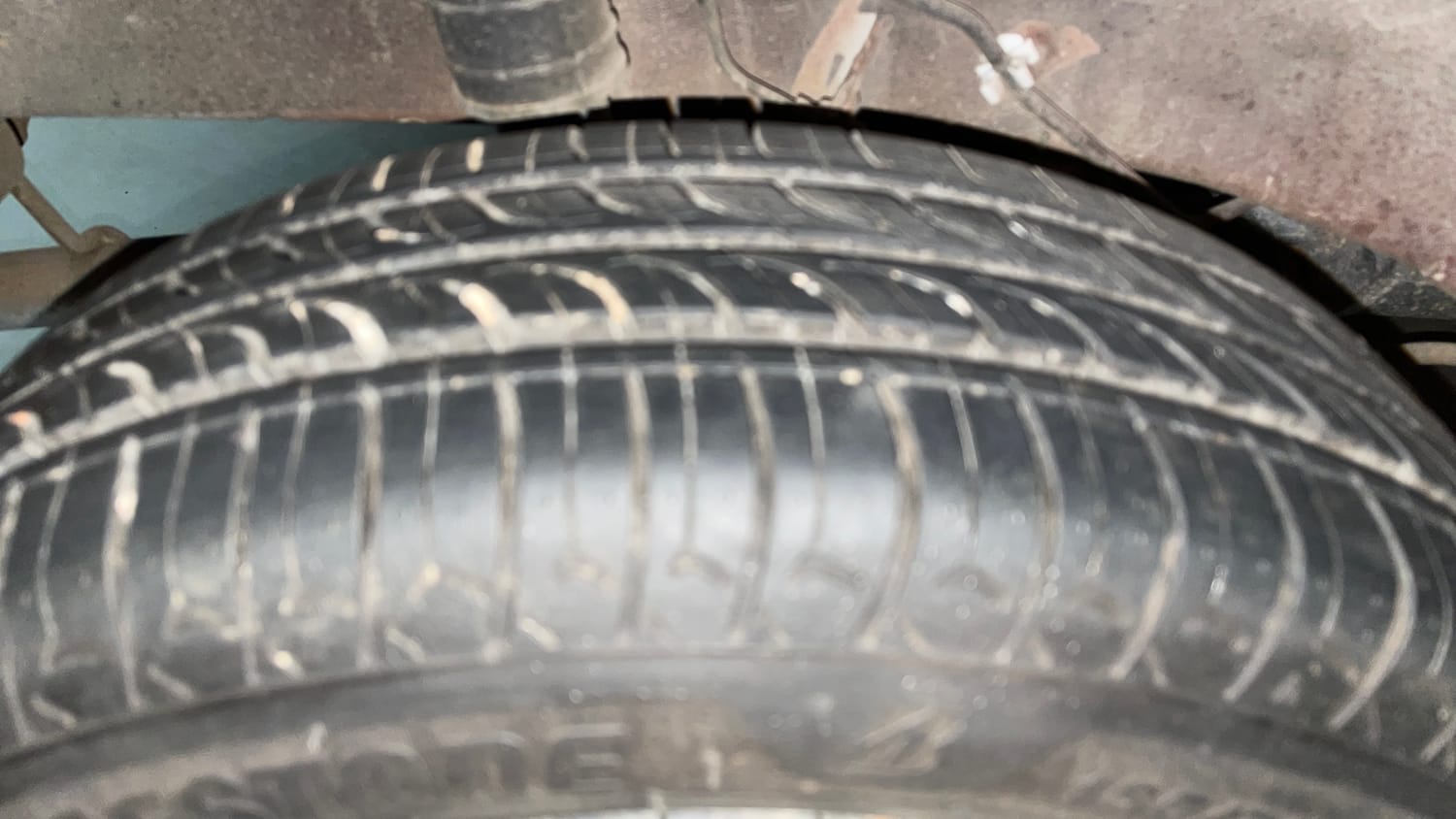 Used 2014 Datsun GO T Petrol Manual tyres RIGHT REAR TYRE TREAD VIEW