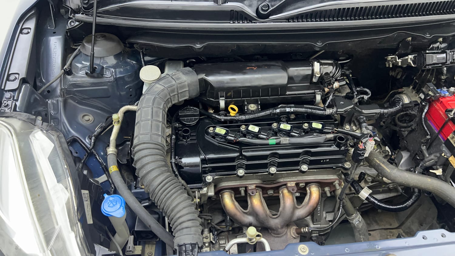 Used 2019 Maruti Suzuki Baleno Sigma 1.2 Petrol Manual engine ENGINE RIGHT SIDE VIEW