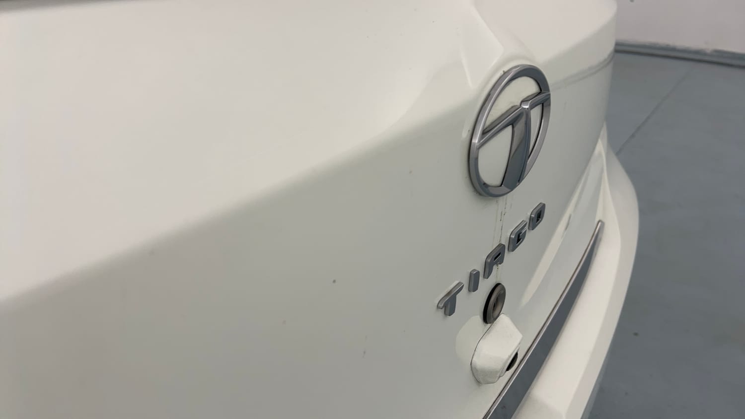 Used 2022 Tata Tiago XZ Plus Petrol Manual dents MINOR SCRATCH