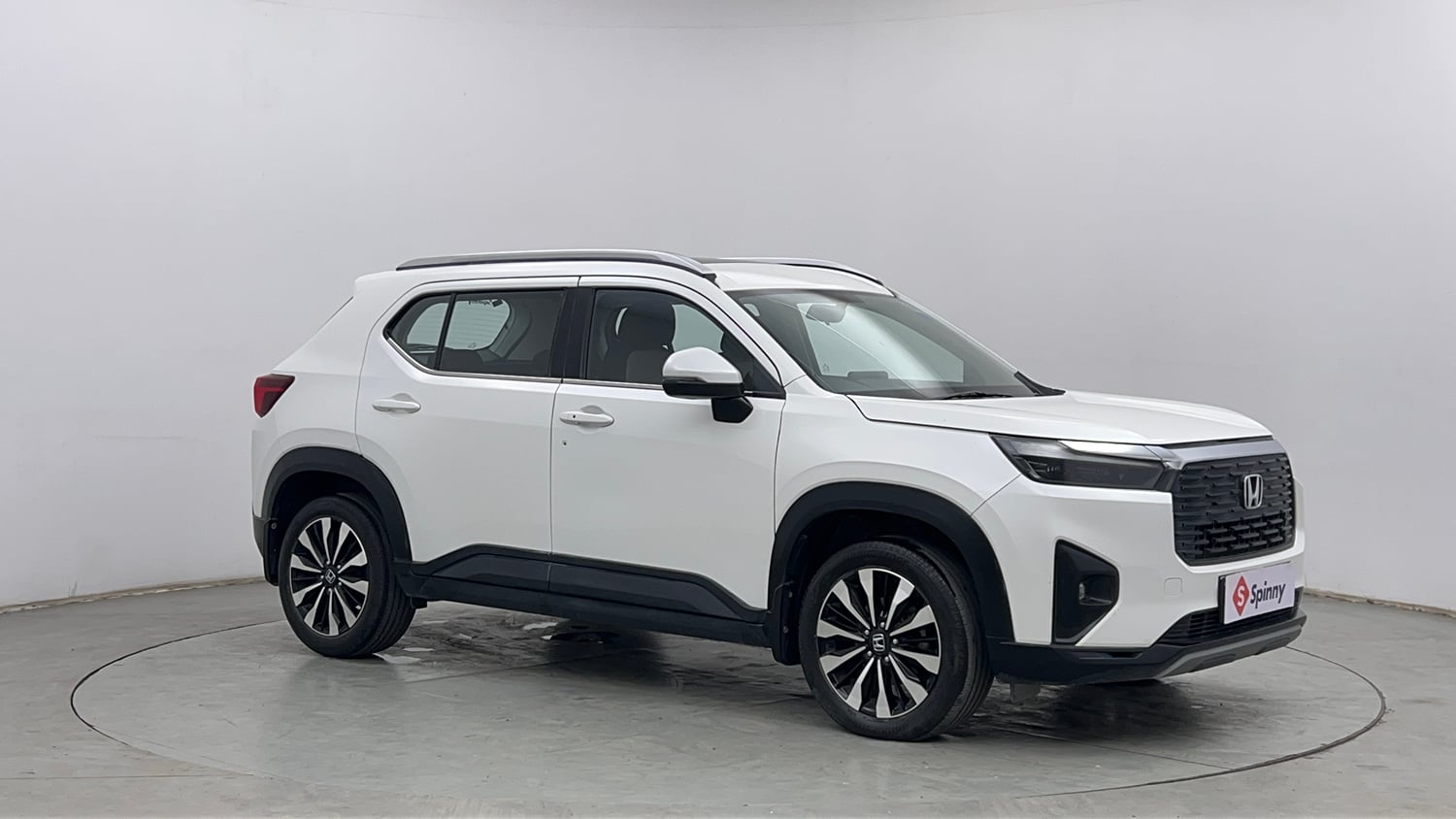 Used 2023 Honda Elevate VX MT Petrol Manual exterior RIGHT FRONT CORNER VIEW