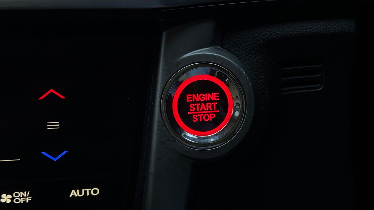 Used 2019 Honda City V CVT Petrol Petrol Automatic top_features Keyless start