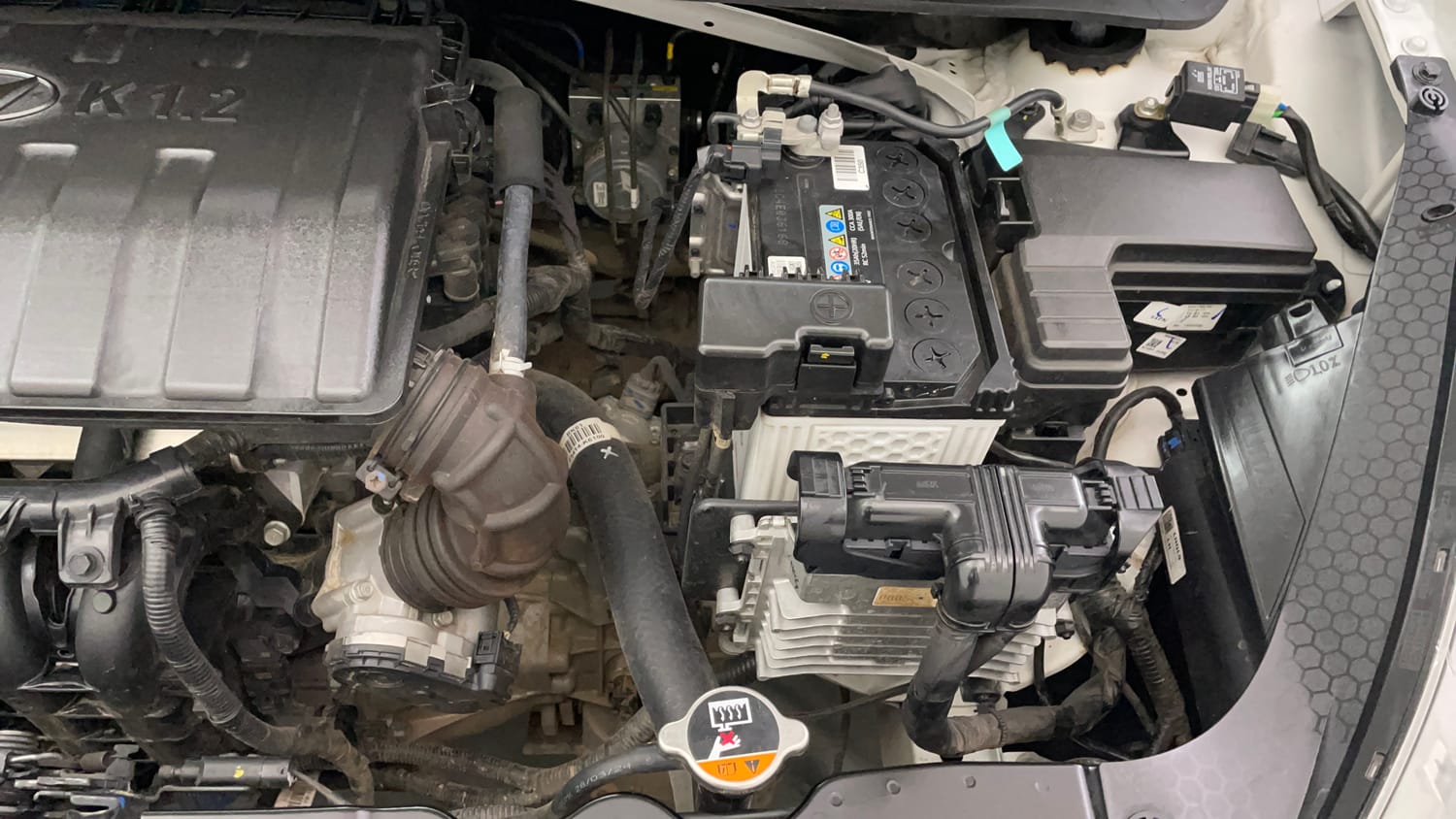 Used 2024 Hyundai Grand i10 Nios Asta 1.2 Kappa AMT Petrol Automatic engine ENGINE LEFT SIDE VIEW