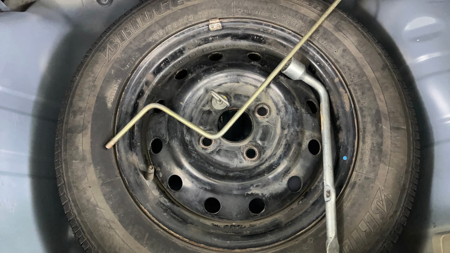 Used 2013 Maruti Suzuki A-Star VXI Petrol Manual tyres SPARE TYRE VIEW