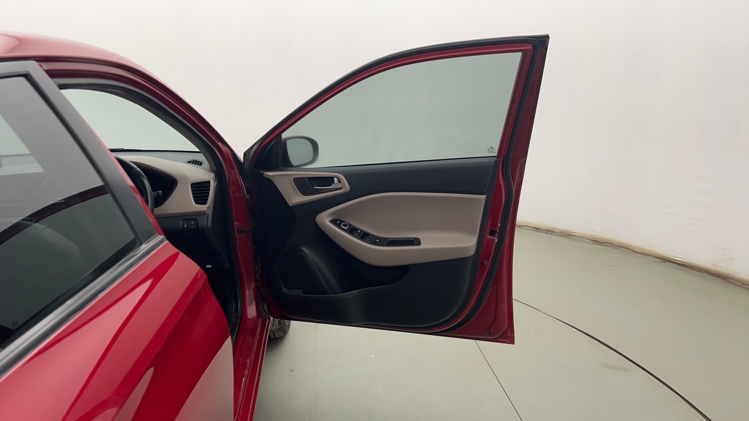 Used 2014 Hyundai Elite i20 Asta 1.2 Petrol Manual interior RIGHT FRONT DOOR OPEN VIEW