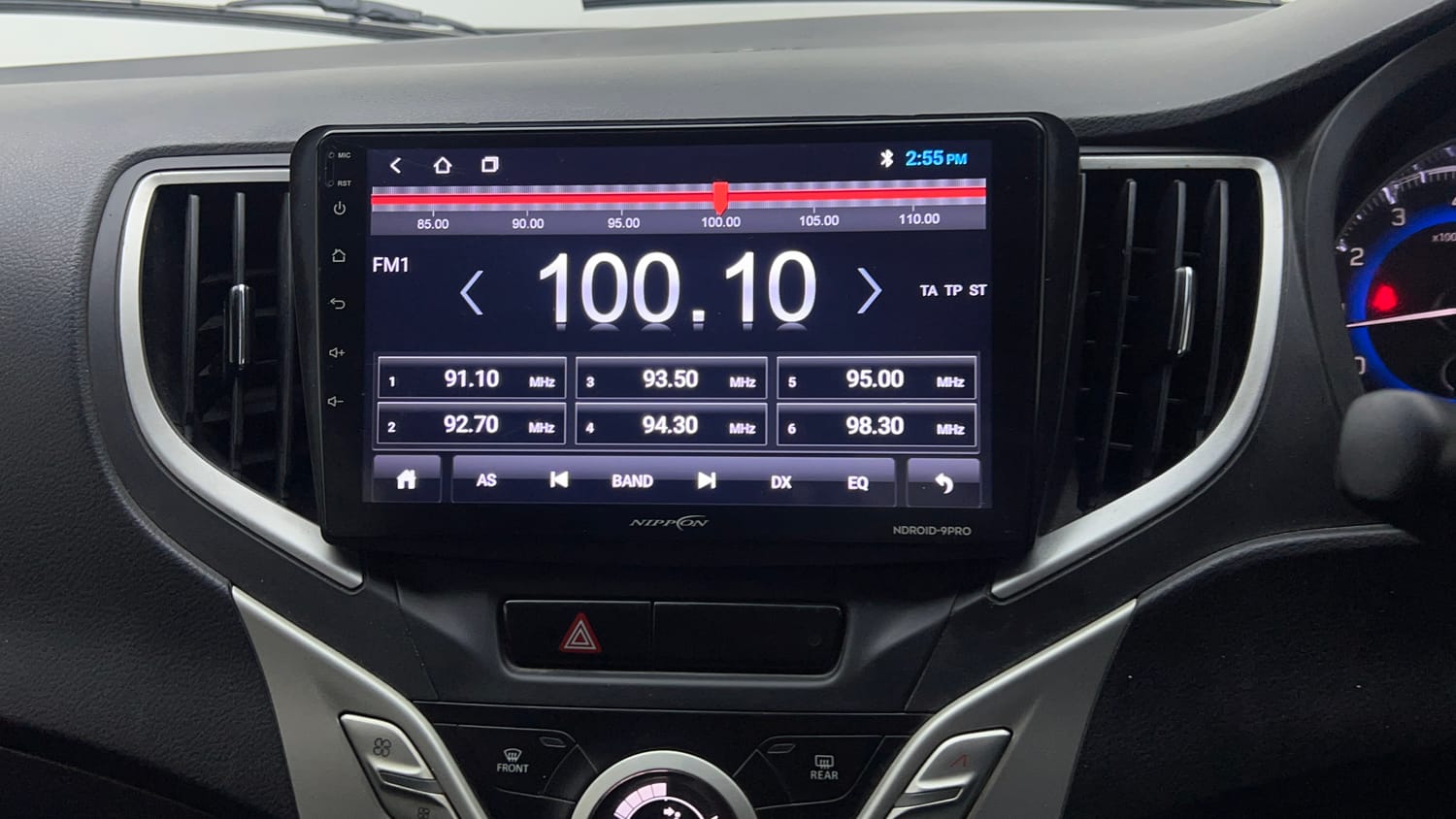 Used 2016 Maruti Suzuki Baleno Delta 1.2 Petrol Manual top_features Integrated (in-dash) music system