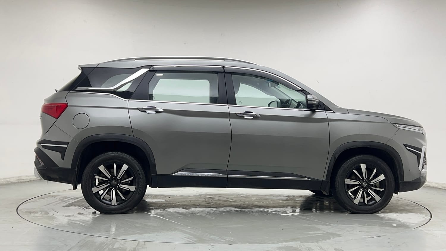 Used 2019 MG Motors Hector Sharp 1.5 DCT Petrol Petrol Automatic exterior RIGHT SIDE VIEW
