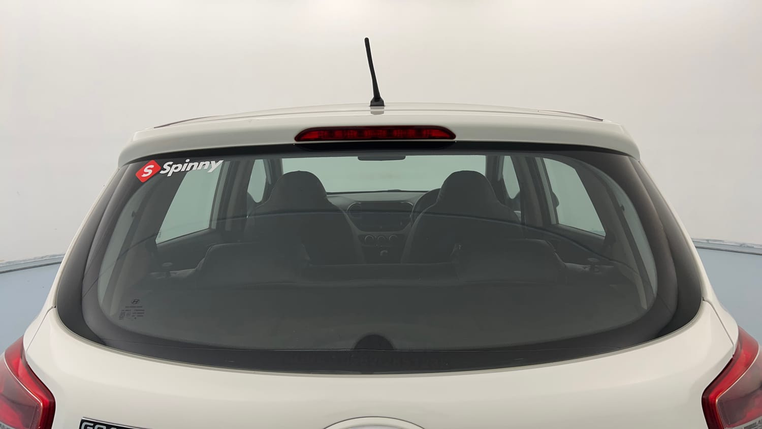Used 2017 Hyundai Grand i10 Magna U2 1.2 CRDi Diesel Manual exterior BACK WINDSHIELD VIEW