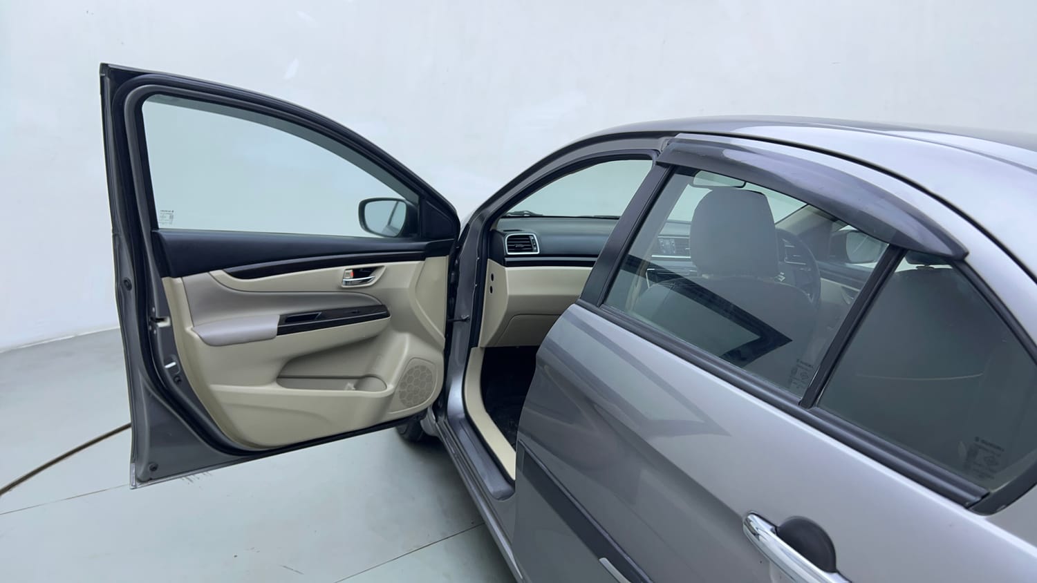 Used 2017 Maruti Suzuki Ciaz Zeta 1.3 Hybrid Diesel Manual interior LEFT FRONT DOOR OPEN VIEW