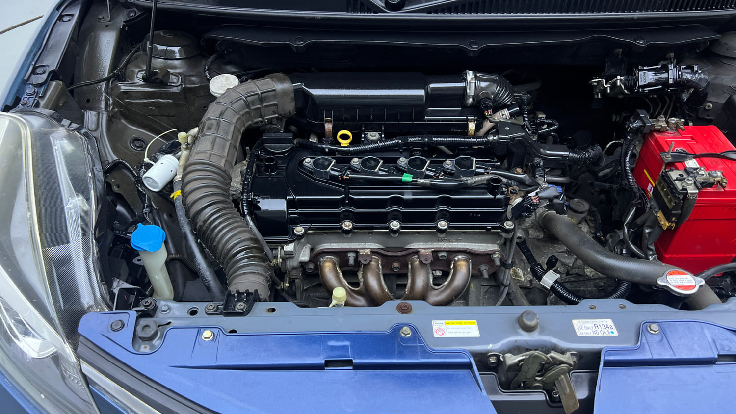 Used 2017 Maruti Suzuki Baleno Alpha 1.2 Petrol Manual engine ENGINE RIGHT SIDE VIEW