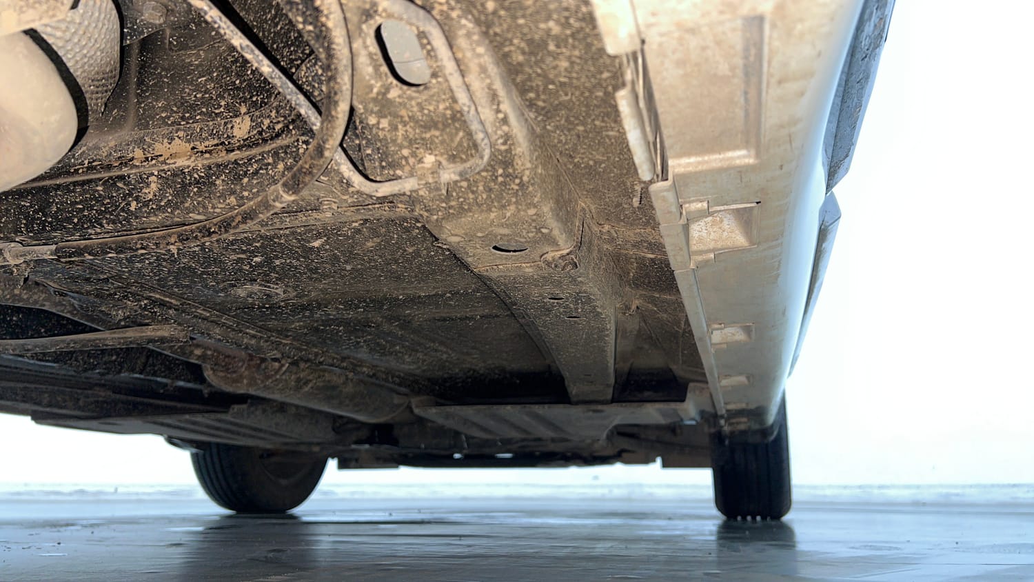 Used 2024 Maruti Suzuki Baleno Sigma MT Petrol Manual extra REAR RIGHT UNDERBODY VIEW