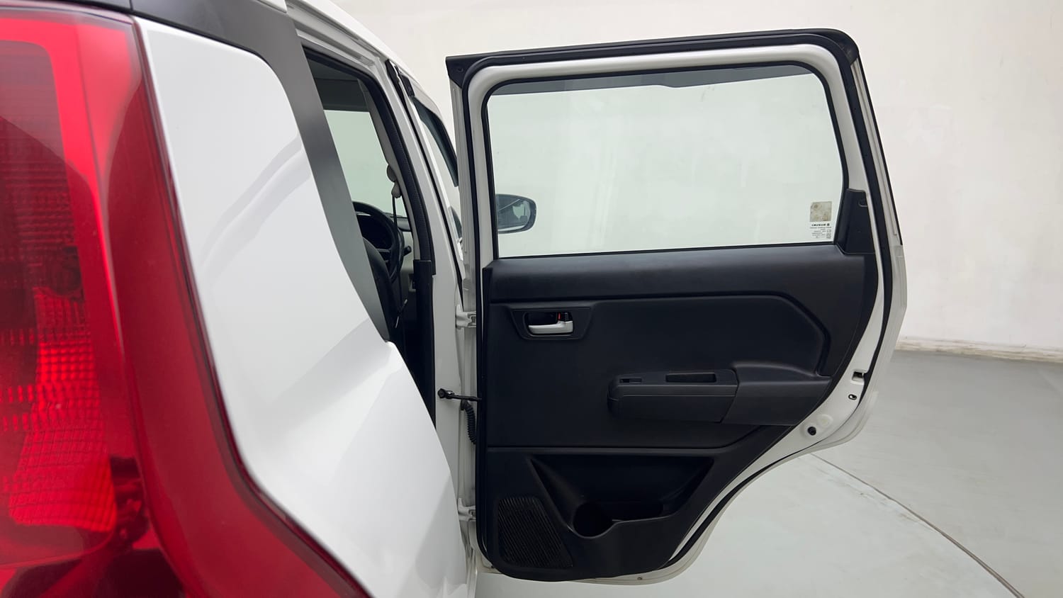Used 2024 Maruti Suzuki Wagon R VXI 1.0 CNG Cng Manual interior RIGHT REAR DOOR OPEN VIEW
