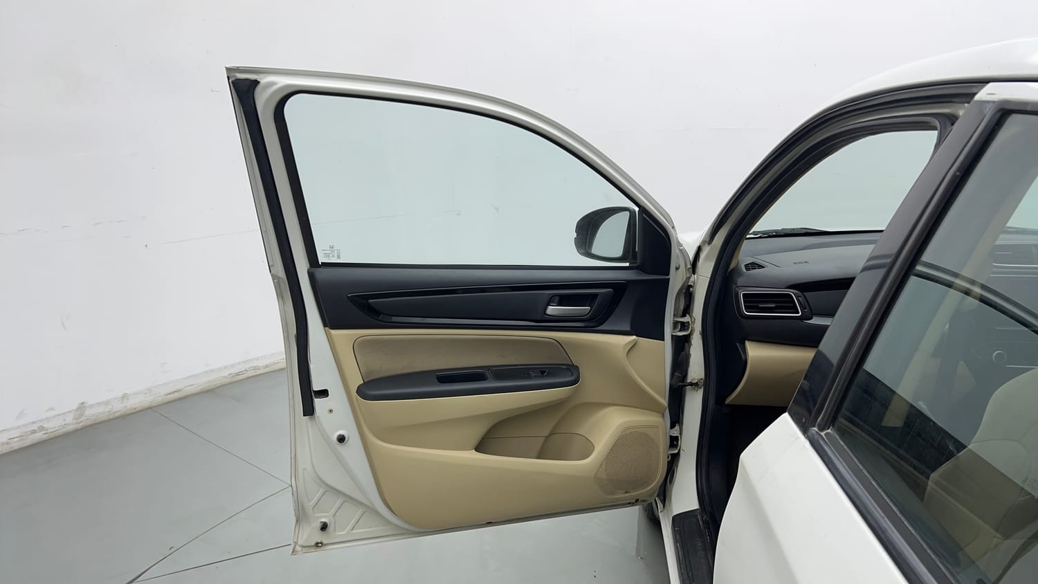 Used 2020 Honda Amaze 1.2 S CVT Petrol Petrol Automatic interior LEFT FRONT DOOR OPEN VIEW