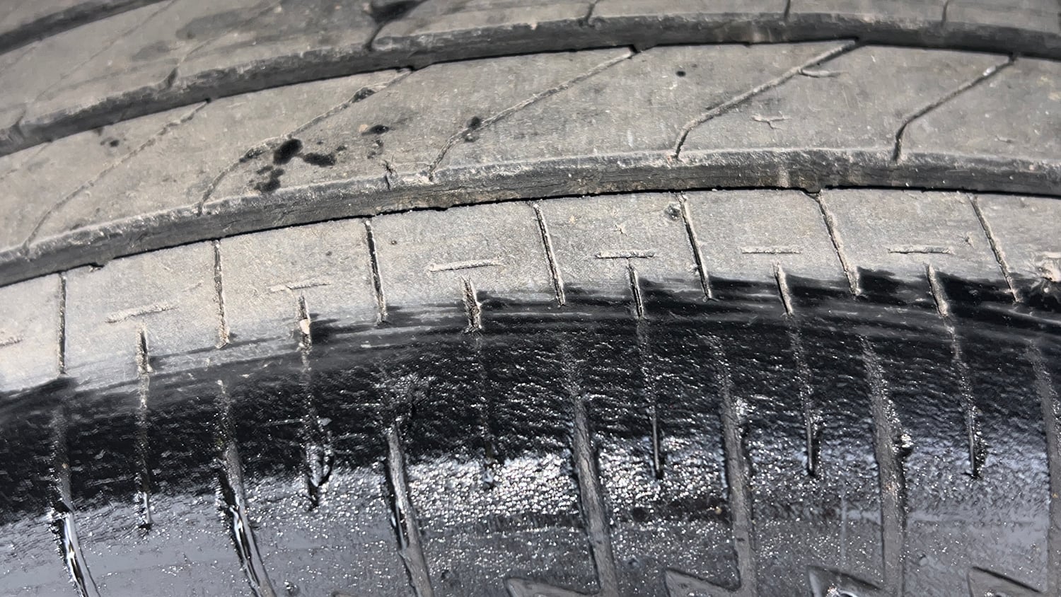 Used 2023 Honda Elevate VX MT Petrol Manual tyres LEFT FRONT TYRE TREAD VIEW