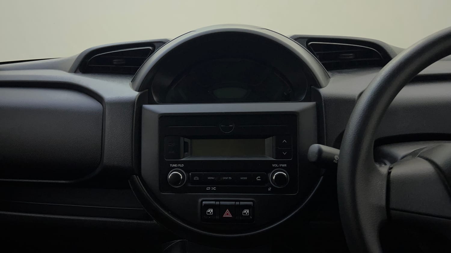 Used 2021 Maruti Suzuki S-Presso VXi Petrol Manual top_features Integrated (in-dash) music system