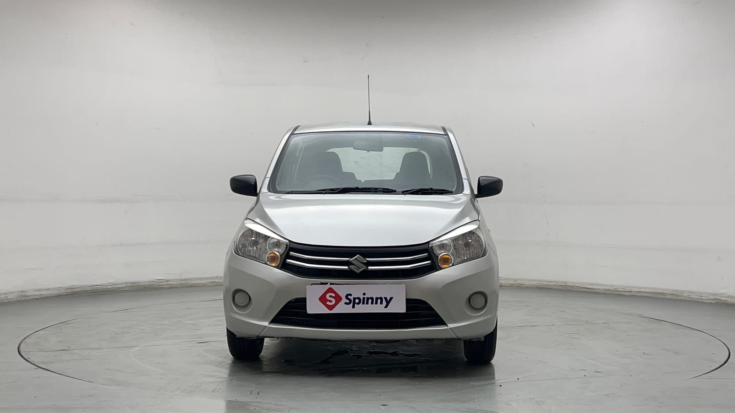Used 2014 Maruti Suzuki Celerio VXi AMT Petrol Automatic exterior FRONT VIEW
