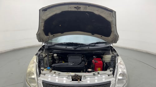 Used 2015 Maruti Suzuki Swift VXi Petrol Manual engine ENGINE & BONNET OPEN FRONT VIEW