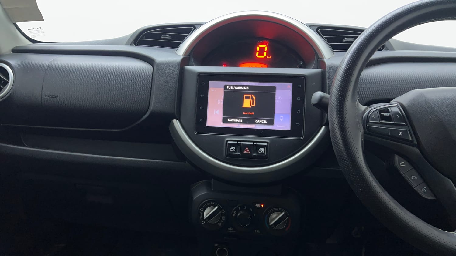 Used 2019 Maruti Suzuki S-Presso VXi Plus AMT Petrol Automatic top_features Integrated (in-dash) music system