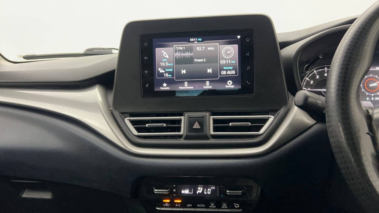 Used 2022 Maruti Suzuki Baleno Zeta MT Petrol Manual interior MUSIC SYSTEM & AC CONTROL VIEW