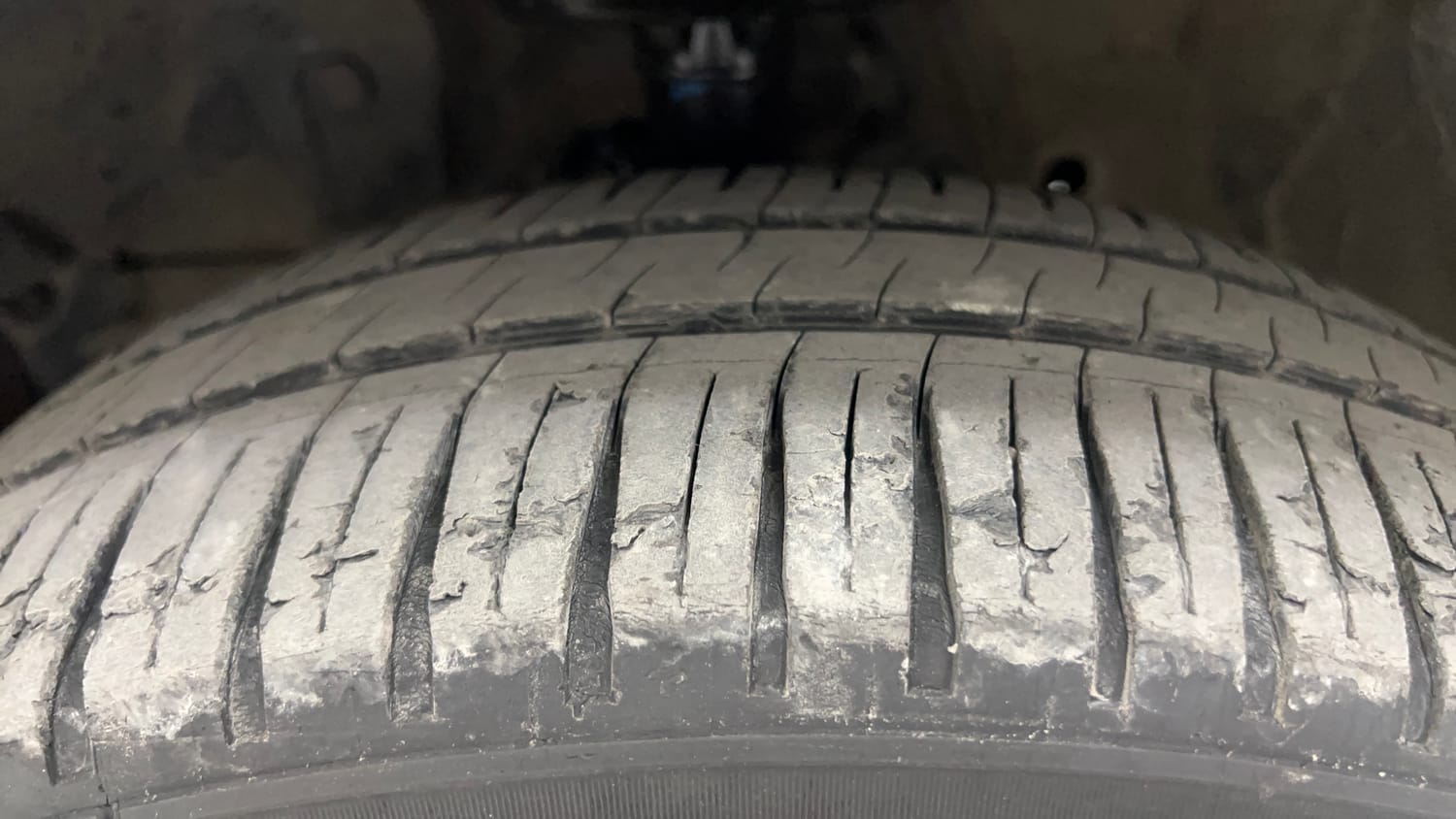 Used 2018 Honda Jazz V Diesel Diesel Manual tyres LEFT FRONT TYRE TREAD VIEW