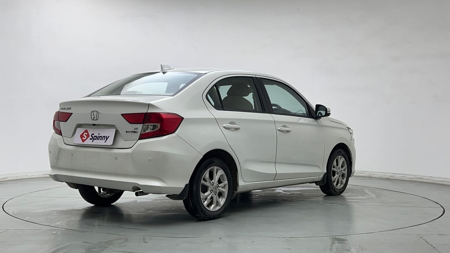 Used 2020 Honda Amaze 1.2 S CVT Petrol Petrol Automatic exterior RIGHT REAR CORNER VIEW