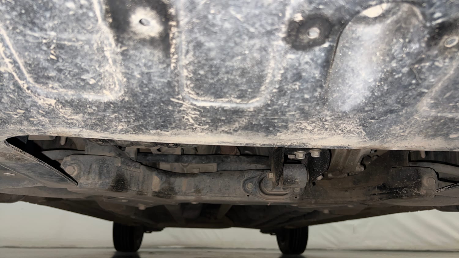 Used 2019 Hyundai Elite i20 Asta 1.2 (O) Petrol Manual extra FRONT LEFT UNDERBODY VIEW