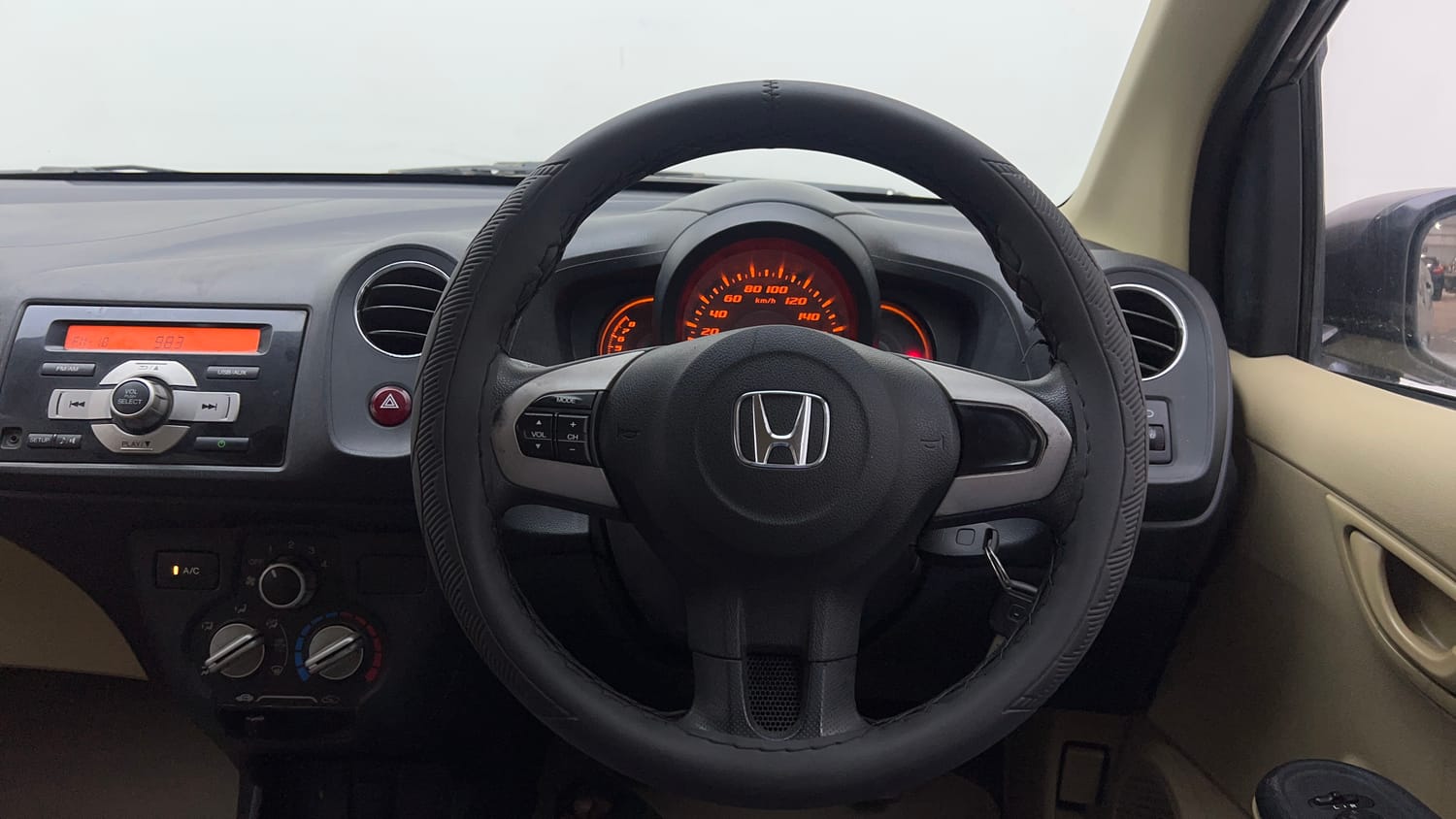 Used 2014 Honda Amaze 1.2 S i-VTEC Petrol Manual interior STEERING VIEW
