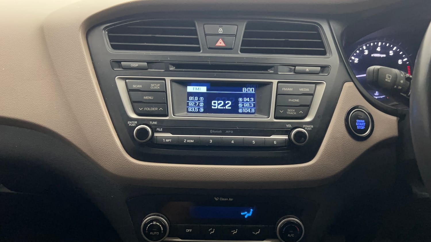 Used 2014 Hyundai Elite i20 Asta 1.2 Petrol Manual interior MUSIC SYSTEM & AC CONTROL VIEW