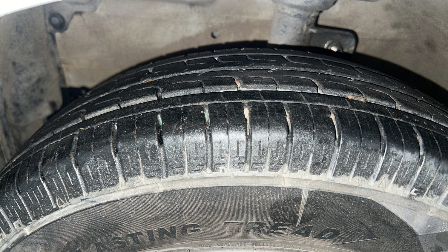 Used 2019 Maruti Suzuki Celerio LXi Petrol Manual tyres LEFT FRONT TYRE TREAD VIEW