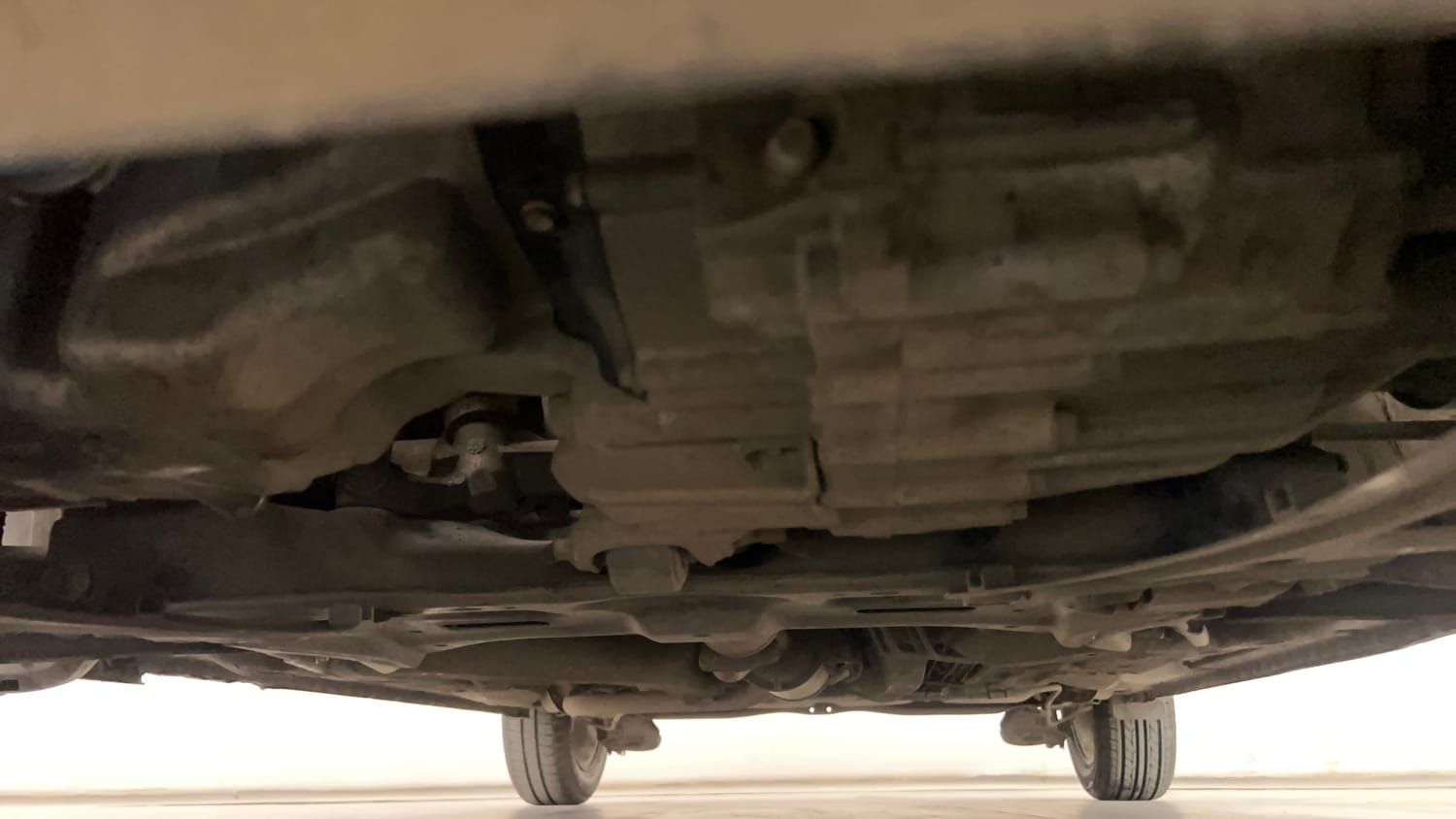Used 2017 Honda Brio VX AT Petrol Automatic extra FRONT LEFT UNDERBODY VIEW