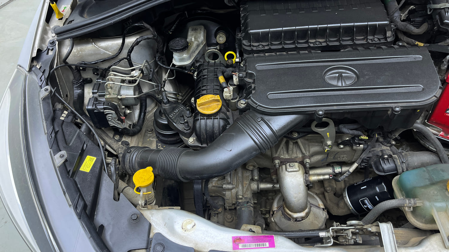 Used 2021 Tata Tigor XZ Plus Petrol Manual engine ENGINE RIGHT SIDE VIEW