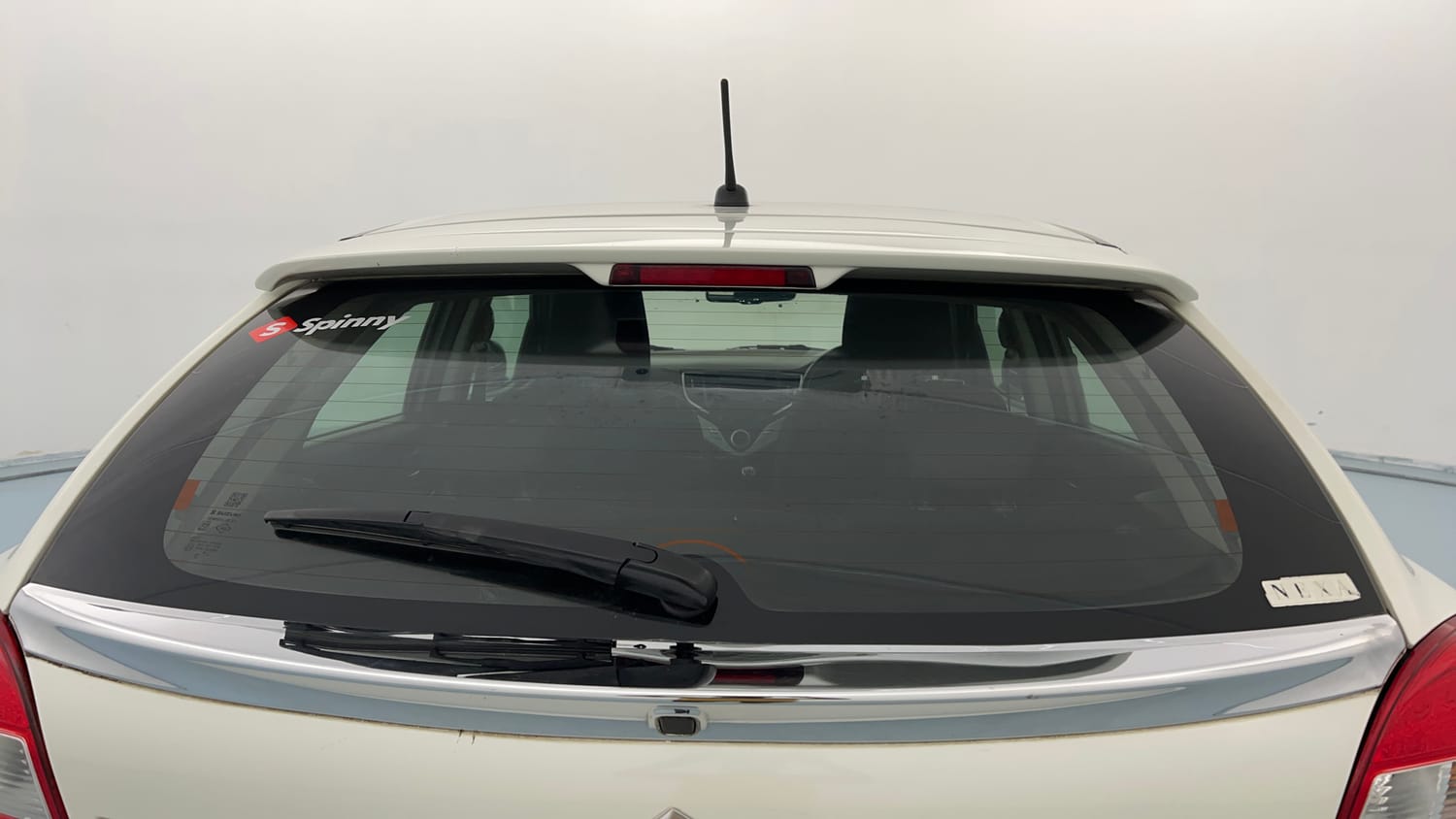 Used 2019 Maruti Suzuki Baleno Zeta 1.2 Petrol Manual exterior BACK WINDSHIELD VIEW