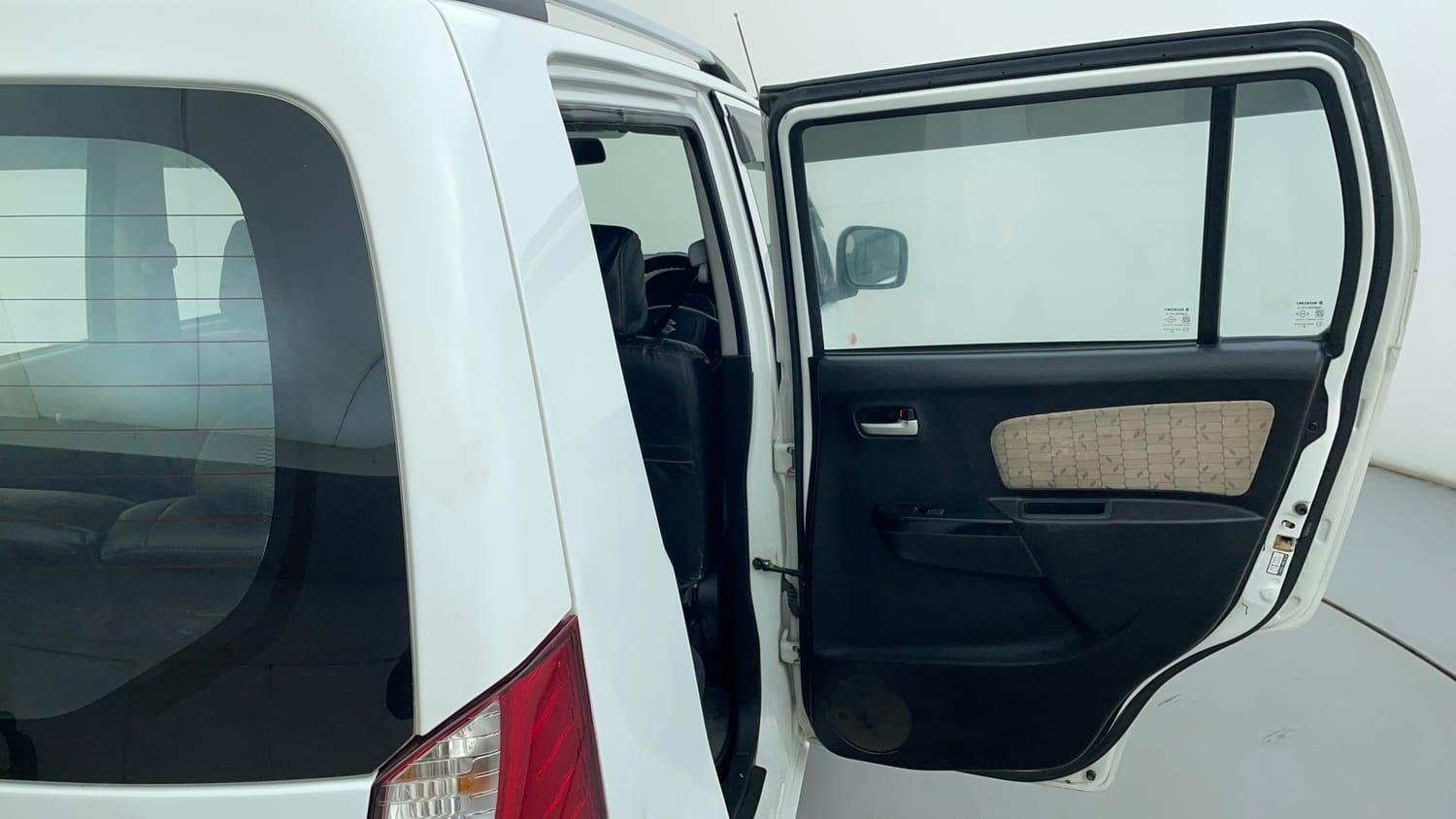 Used 2018 Maruti Suzuki Wagon R 1.0 VXI AMT Petrol Automatic interior RIGHT REAR DOOR OPEN VIEW