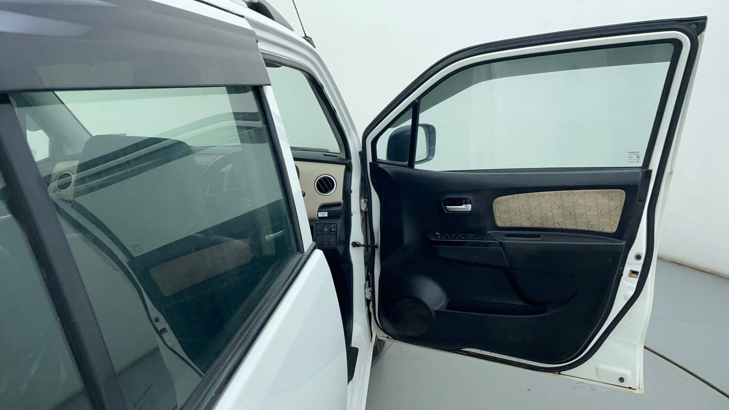 Used 2018 Maruti Suzuki Wagon R 1.0 VXI AMT Petrol Automatic interior RIGHT FRONT DOOR OPEN VIEW