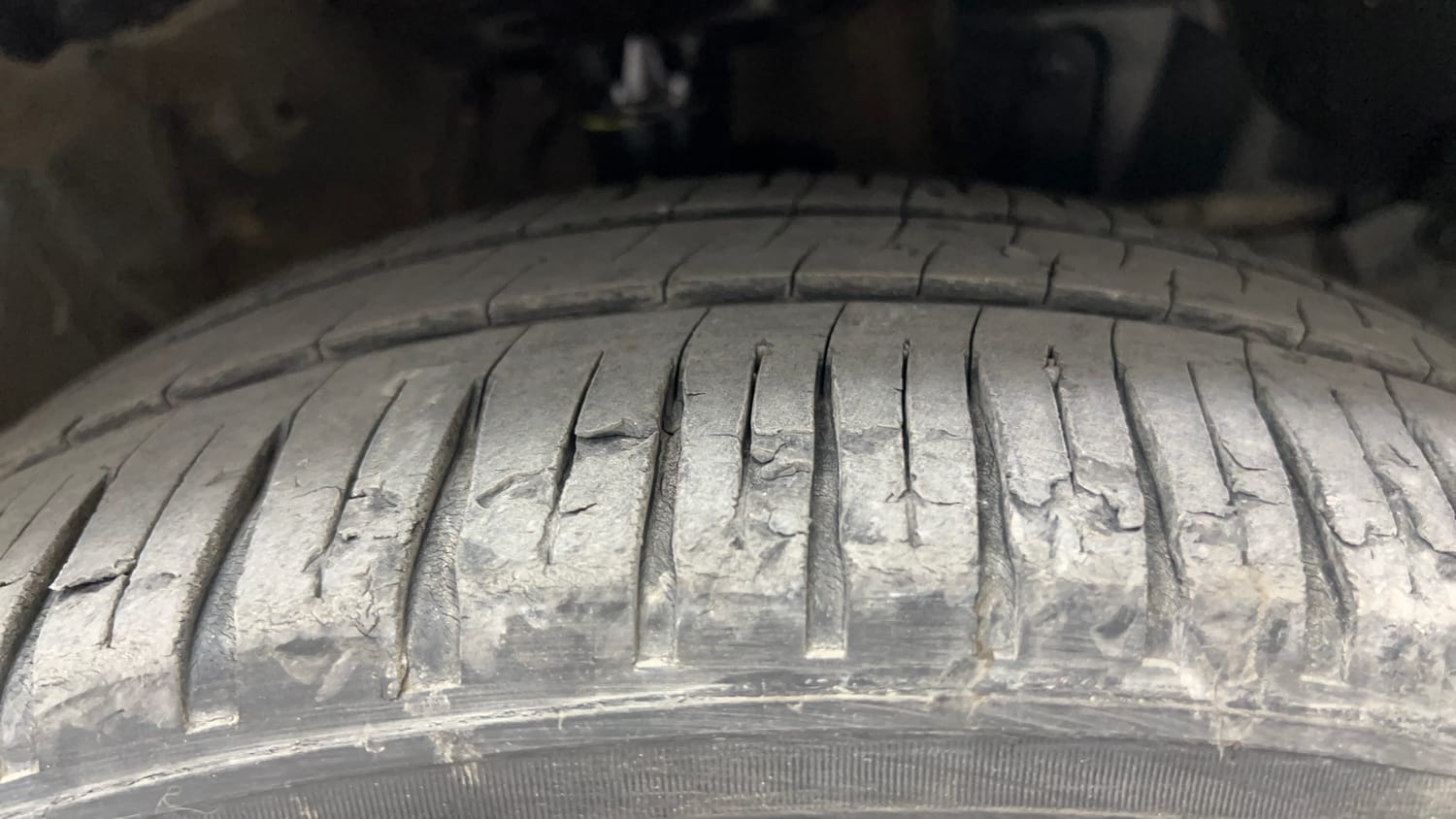 Used 2018 Honda Jazz V Diesel Diesel Manual tyres RIGHT FRONT TYRE TREAD VIEW