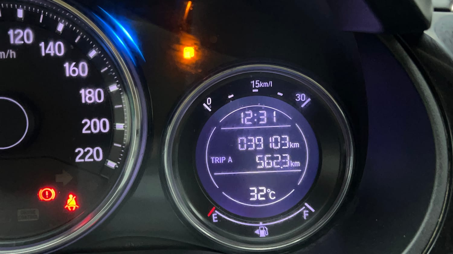 Used 2019 Honda City V CVT Petrol Petrol Automatic interior CLUSTERMETER VIEW