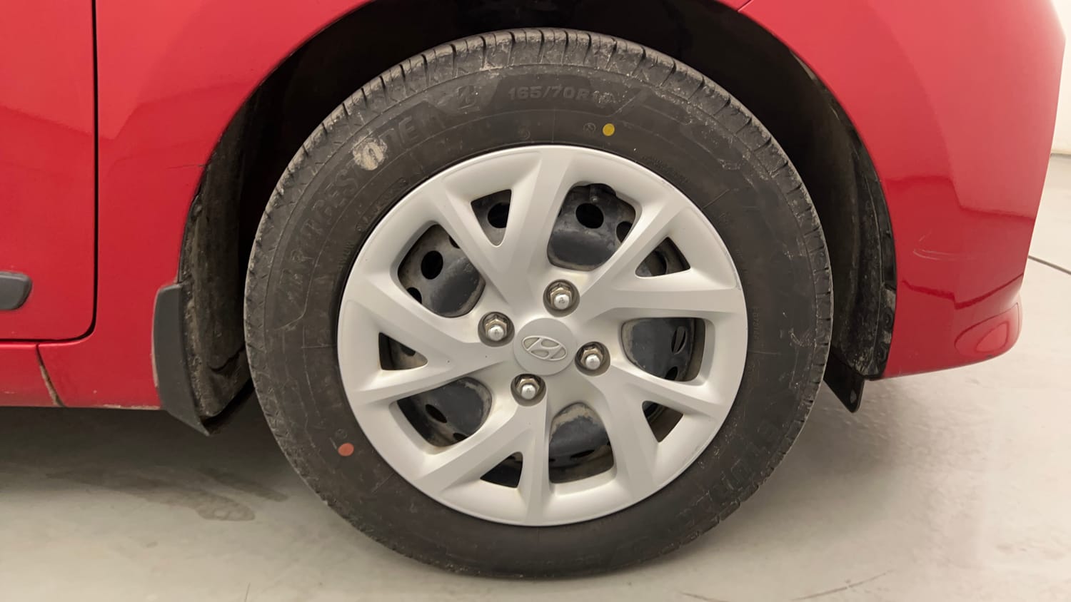 Used 2019 Hyundai Grand i10 Magna 1.2 Kappa VTVT CNG Cng Manual tyres RIGHT FRONT TYRE RIM VIEW