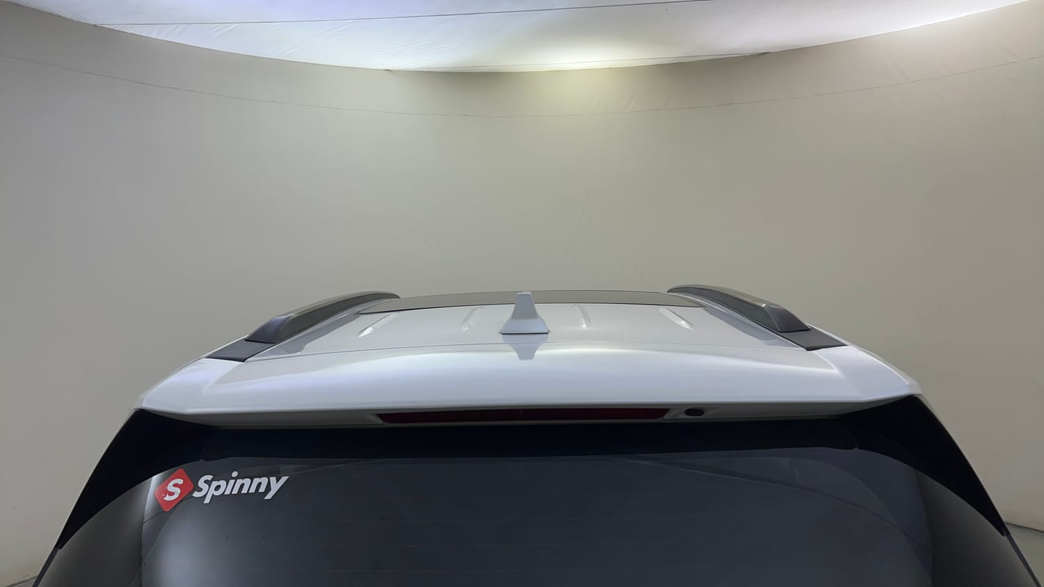 Used 2024 Mahindra XUV700 AX 5 Petrol AT 5 STR Petrol Automatic exterior EXTERIOR ROOF VIEW