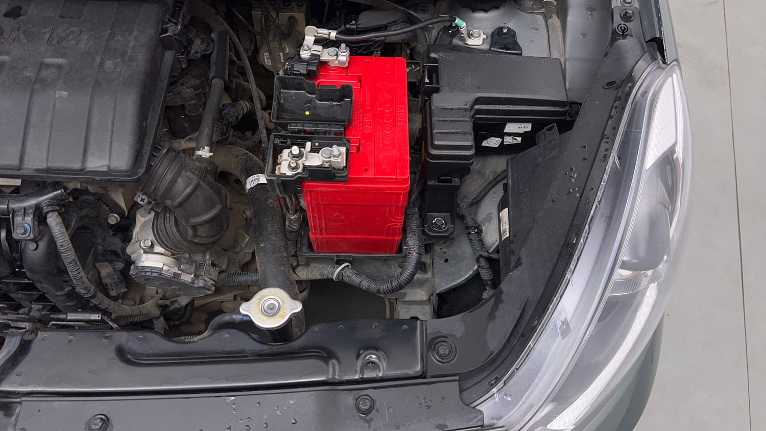 Used 2023 Hyundai Grand i10 Nios Sportz 1.2 Kappa VTVT Petrol Manual engine ENGINE LEFT SIDE VIEW