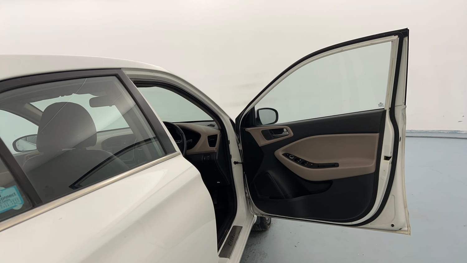 Used 2016 Hyundai Elite i20 Asta 1.2 Petrol Manual interior RIGHT FRONT DOOR OPEN VIEW