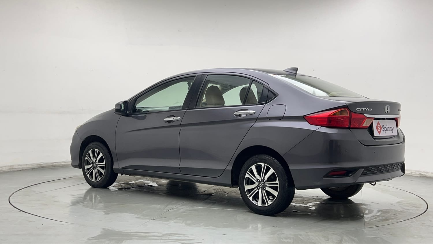 Used 2019 Honda City V Petrol Petrol Manual exterior LEFT REAR CORNER VIEW